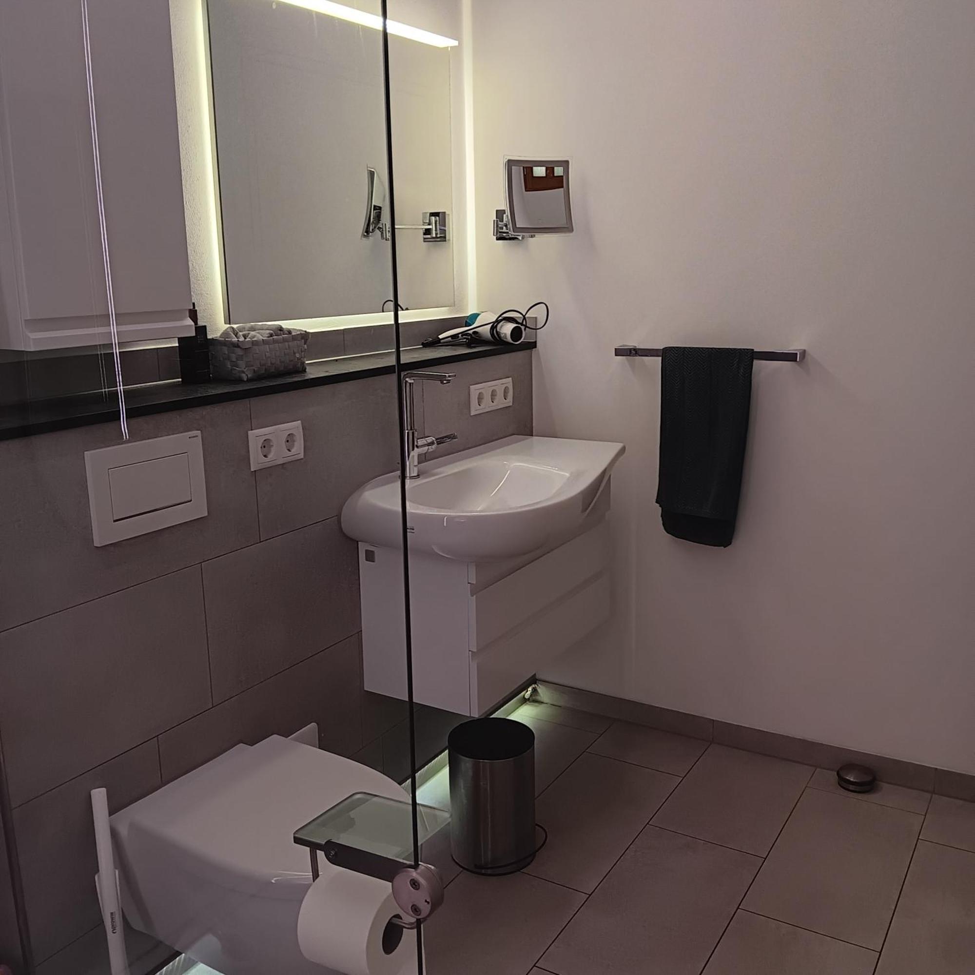 Eifler Brunnenhaus Villa Dumpelfeld Exteriör bild